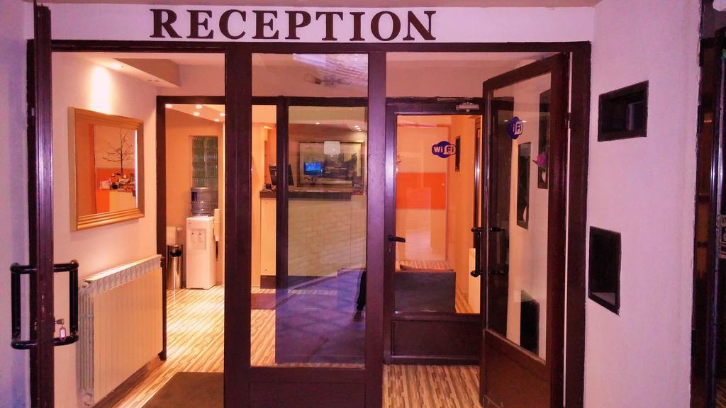 B&B Bazeni Сараево Экстерьер фото