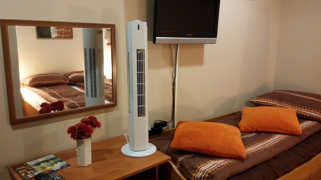 B&B Bazeni Сараево Номер фото